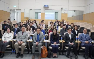 The ‘UM-CUHK Symposium on Chinese Medicine and Immunology’ is held at UM